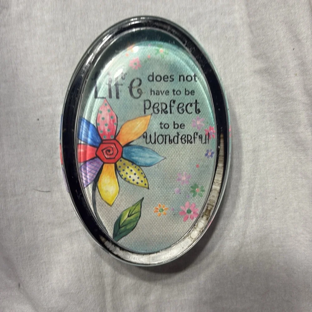 Paper Weight - Picture 3 of 3